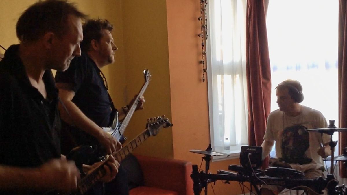 Gaz Phil Kevin - Living Room Jam